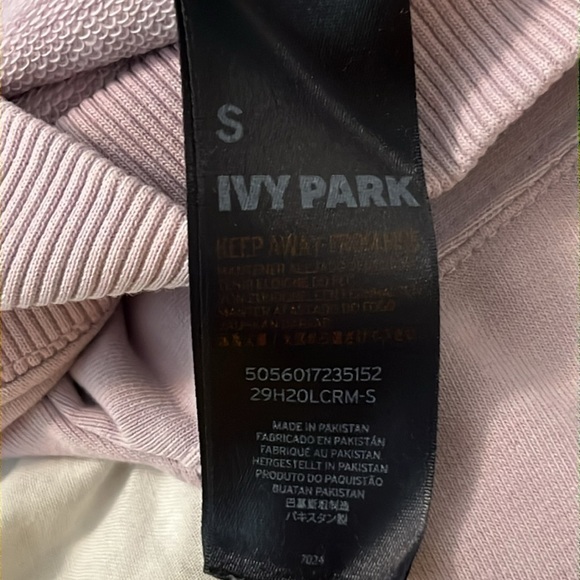 Ivy Park Logo Oversized Hoodie - Picture 10 of 10